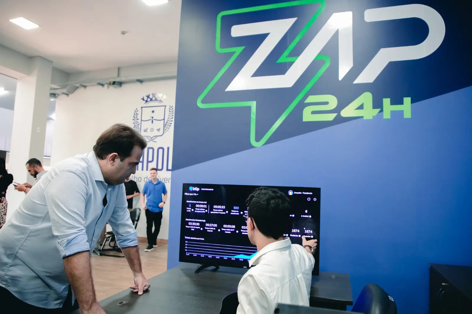 Lançado há três meses, Zap 24h supera 326 mil atendimentos