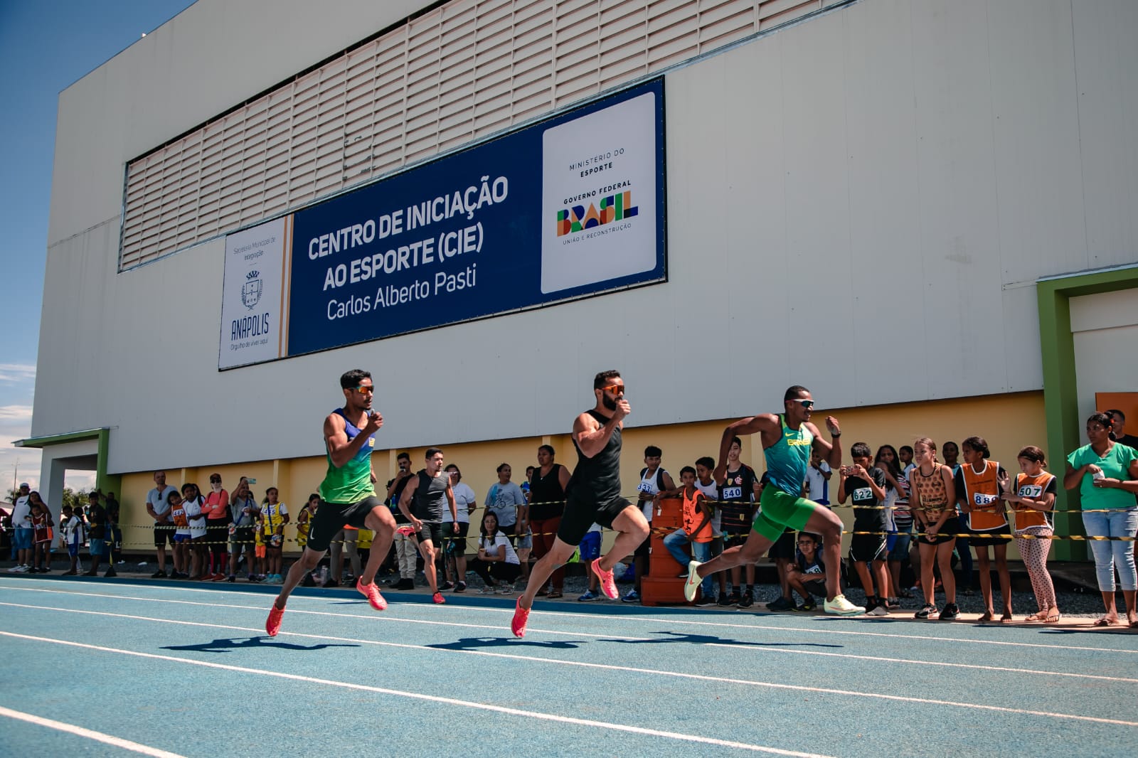Centro de Inauguração ao Esporte é inaugurado com festa para crianças e atletas de Anápolis