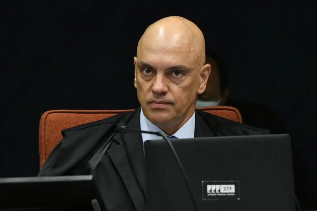 Em meio a crise e ameaça de CPI Moraes tem encontro com Lira e vai de surpresa ao Senado